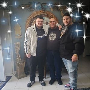 Meet your Posher, Andres